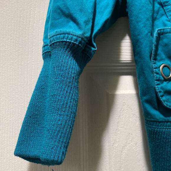 Miley Cyrus Max Azria Turquoise Jacket - Picture 3 of 8